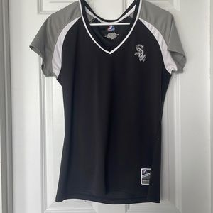 Womens Chicago White Sox tee